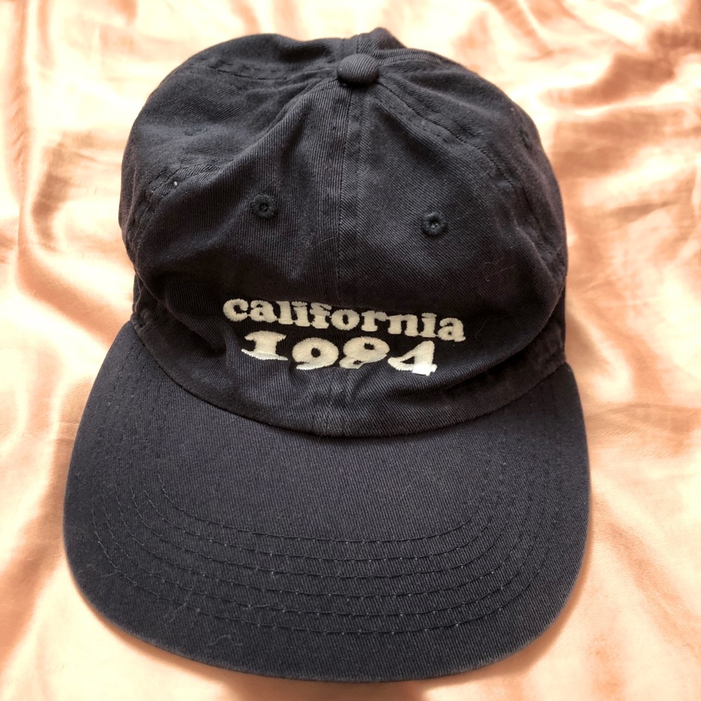 Brandy Melville dark blue cap